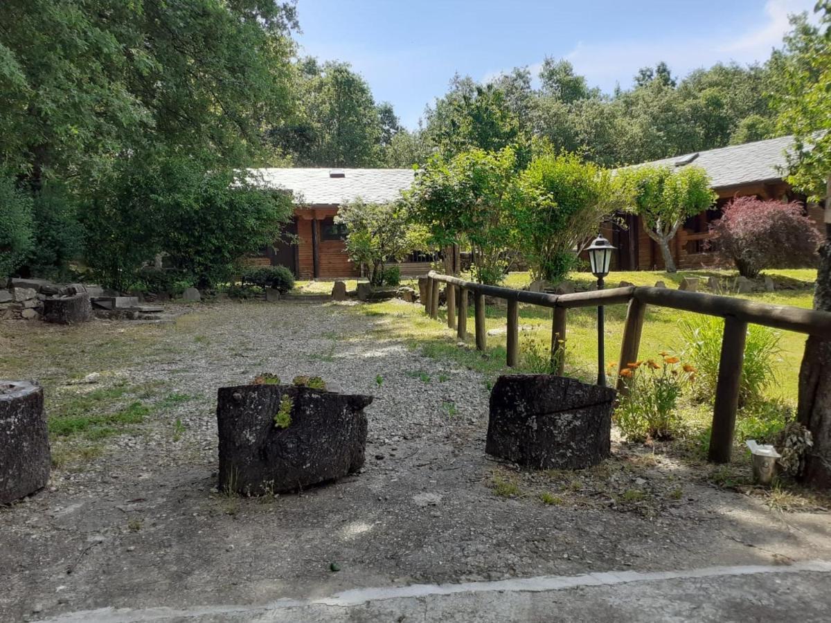 La Albarina Guest House Galende Exterior photo